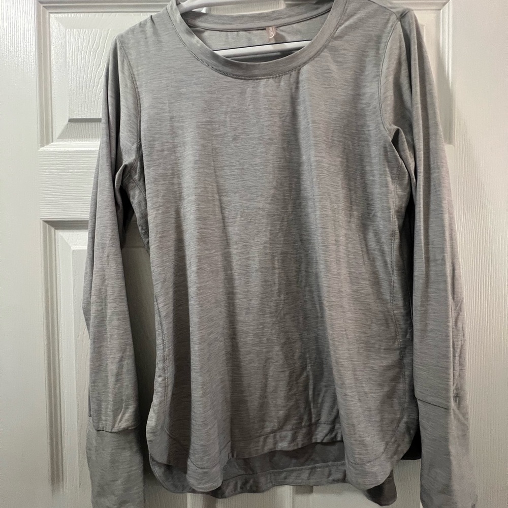 MTA Sport Light Gray Long Sleeve Top